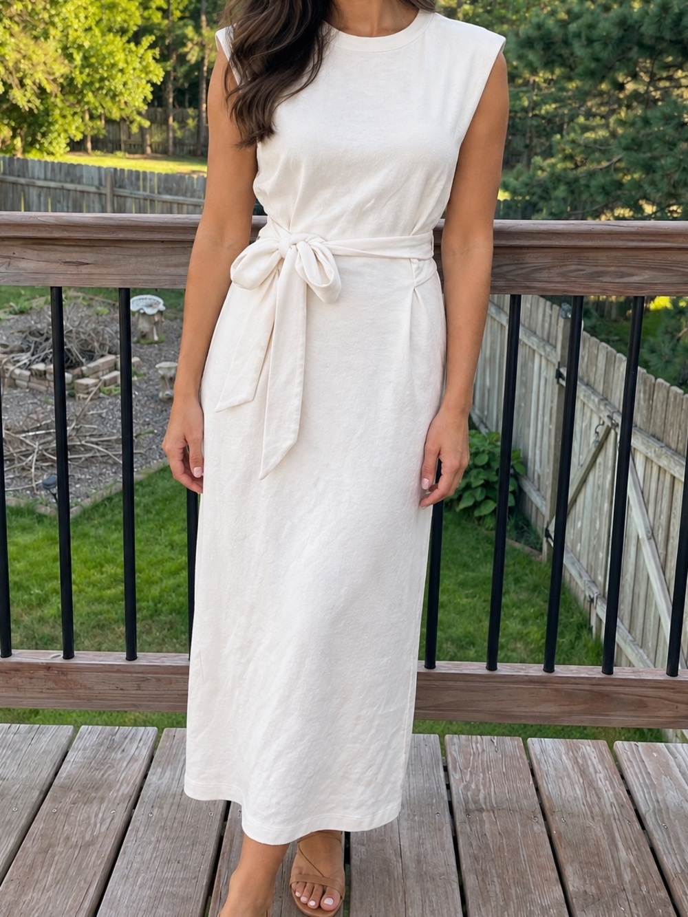 Evereve Sleeveless Cream Tie-Waist Midi Dress Cap Sleeves Size Small